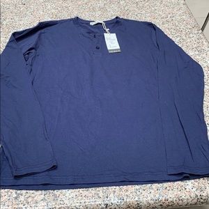 NWT Long sleeve light weight shirt